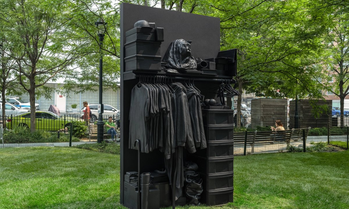 Sculptural symbol of mourning by Jim Hodges unveiled at New York’s Aids Memorial Park Sculptural symbol of mourning by Jim Hodges unveiled at New York’s Aids Memorial Park
