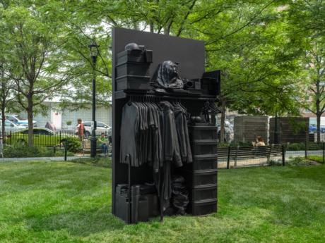  Sculptural symbol of mourning by Jim Hodges unveiled at New York’s Aids Memorial Park 