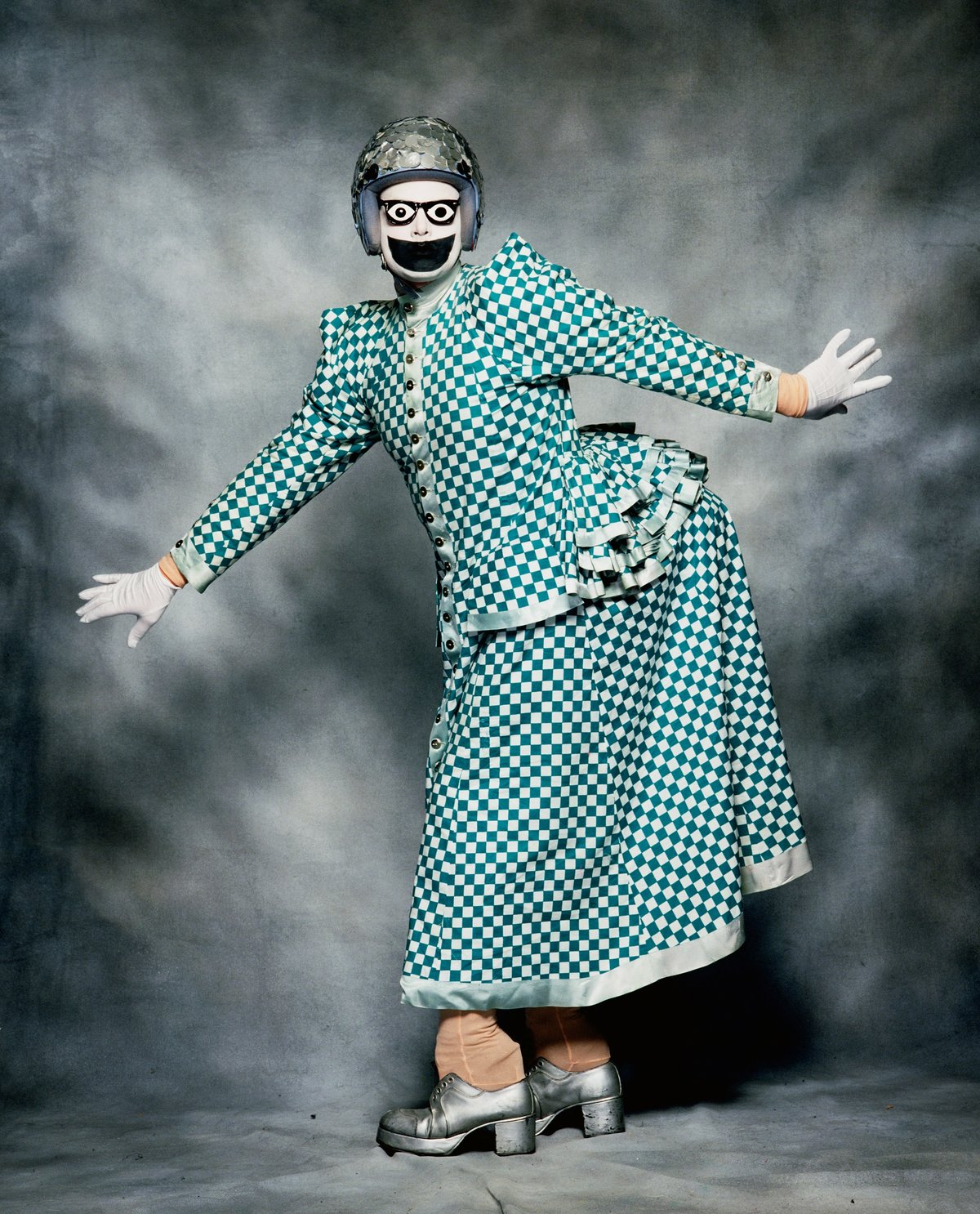 Fergus Greer; Leigh Bowery Session 4 Look 17 August 1991
©Fergus Greer. Courtesy Michael Hoppen Gallery