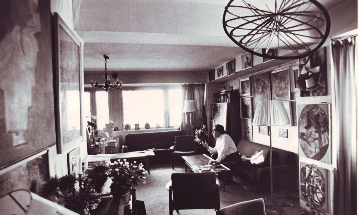 George Costakis, collector and saviour of Soviet avant-garde art, celebrated with Athens exhibition – The Art Newspaper