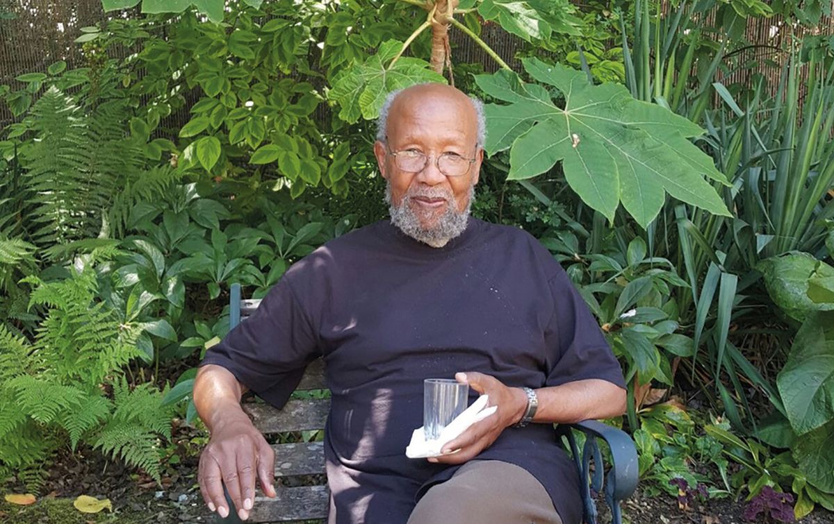Ibrahim El-Salahi, pictured in 2017 in his garden in Oxford, where he has lived since the late 1990s Photo: courtesy of Lauren Bruce