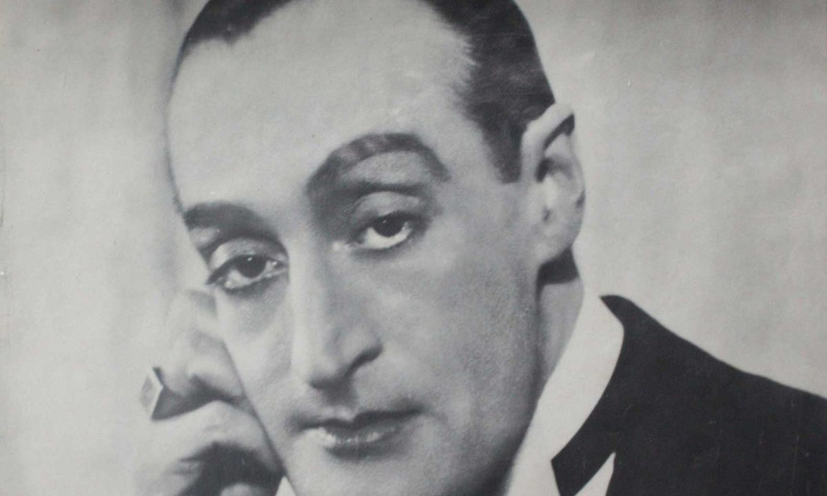 Row erupts in Italy over rights to the face of ‘Prince of Laughter’, the comedian and actor Totó – The Art Newspaper Row erupts in Italy over rights to the face of ‘Prince of Laughter’, the comedian and actor Totó – The Art Newspaper