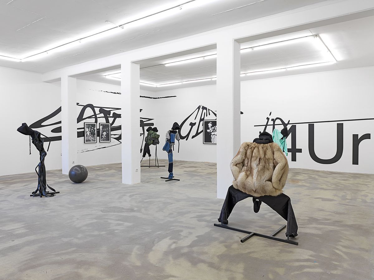 Installation view of MANIAC at Gallerie Klemm's © Klemm's