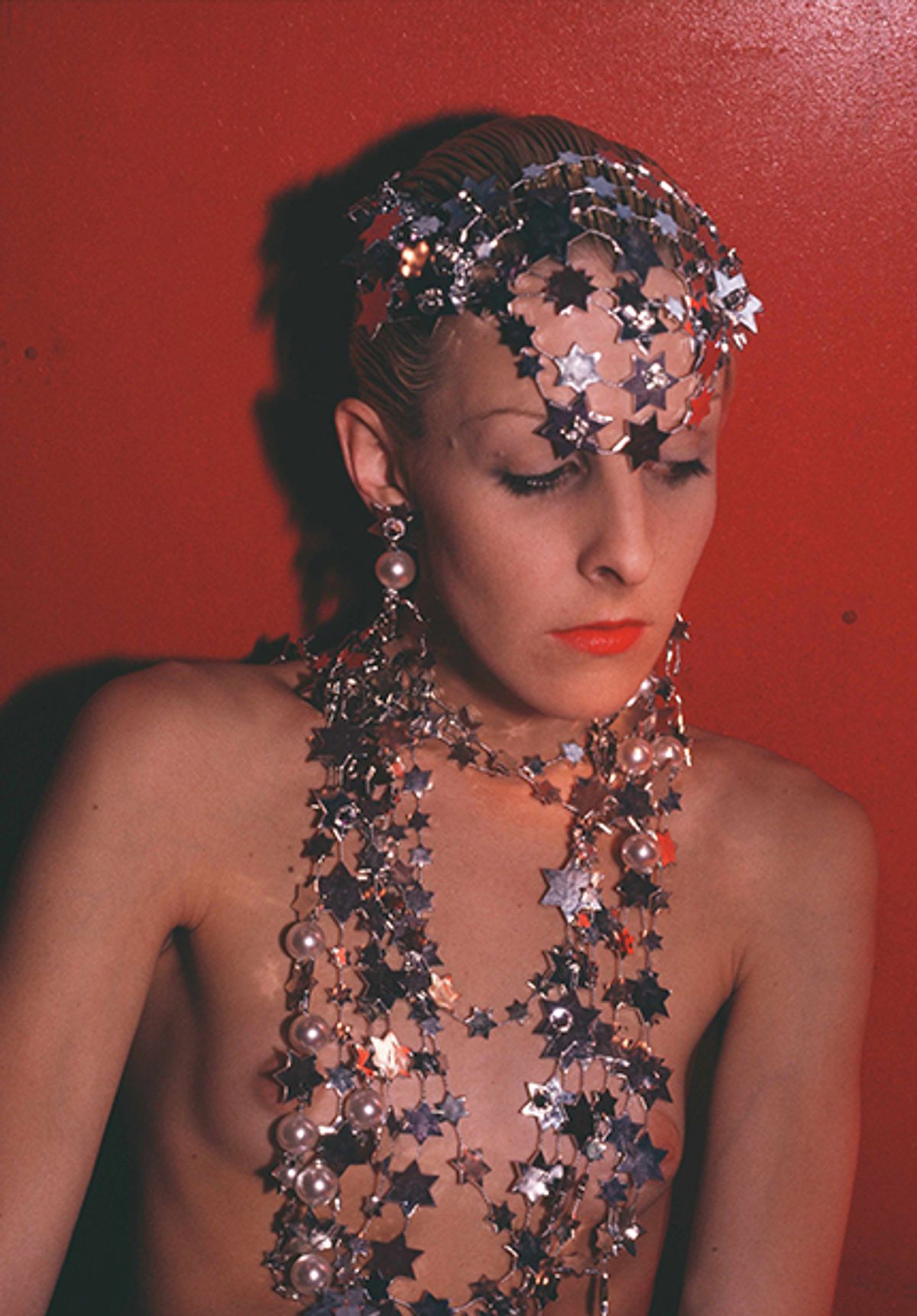 Greer Modeling Jewellery (1985) Nan Goldin