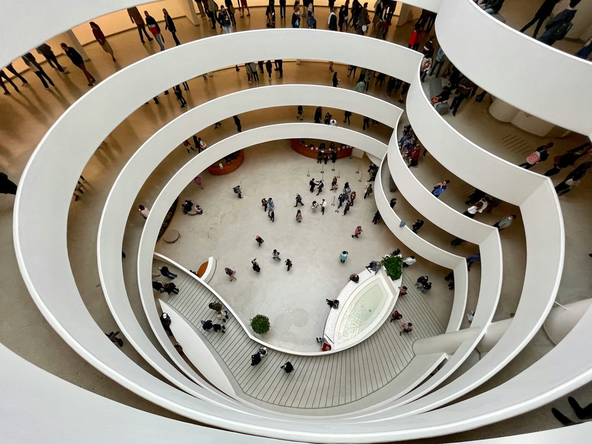 The Solomon R. Guggenheim Museum in New York Photo by Nicholas Ceglia on Unsplash