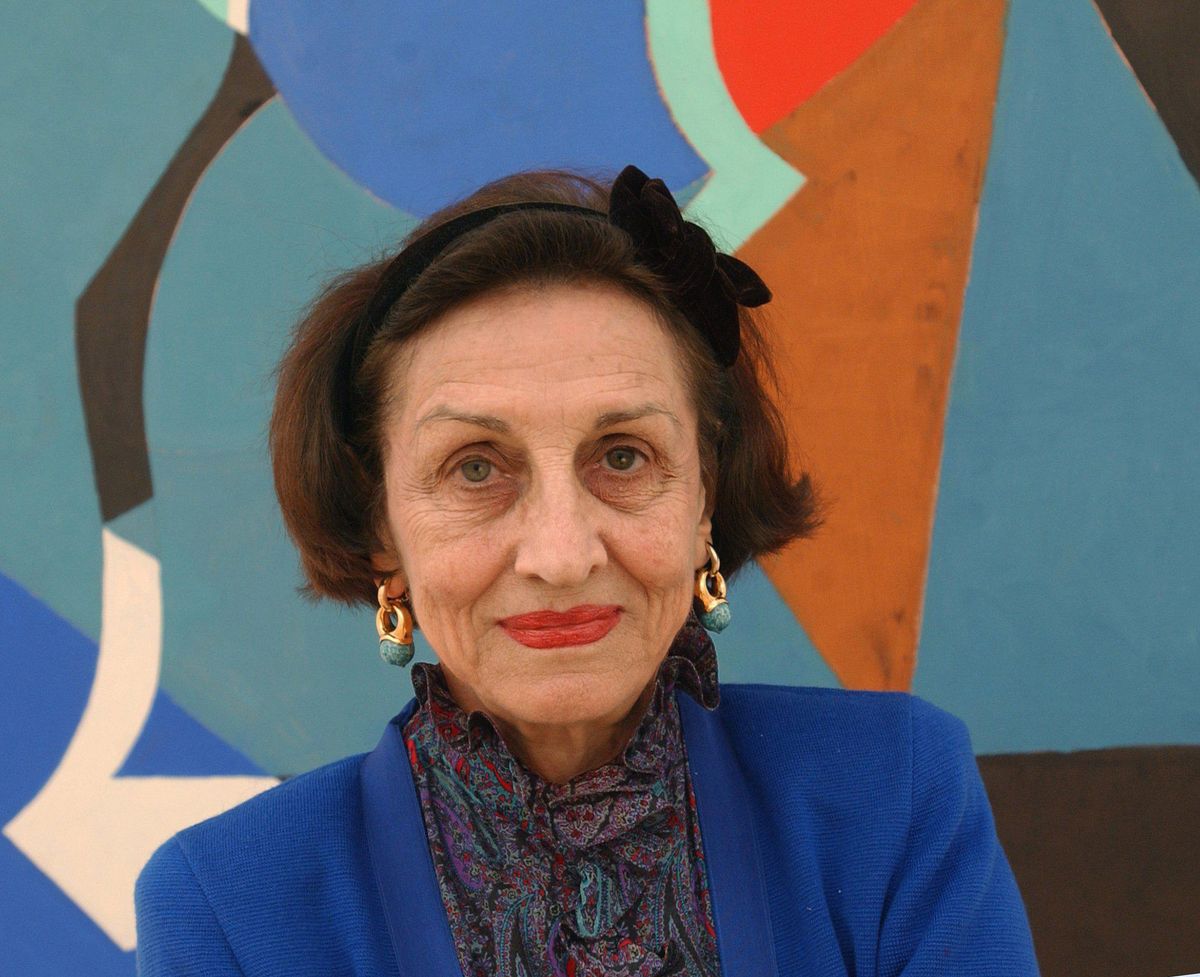 Françoise Gillot in front of her painting Night Sky (1999) during an exhibition of her work in Chemnitz, Germany, in 2003 dpa picture alliance / Alamy Stock Photo