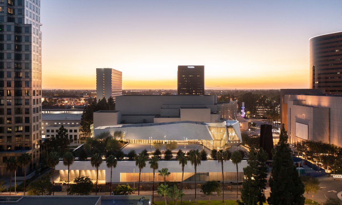 Orange County Museum of Art in talks to merge with University of California, Irvine