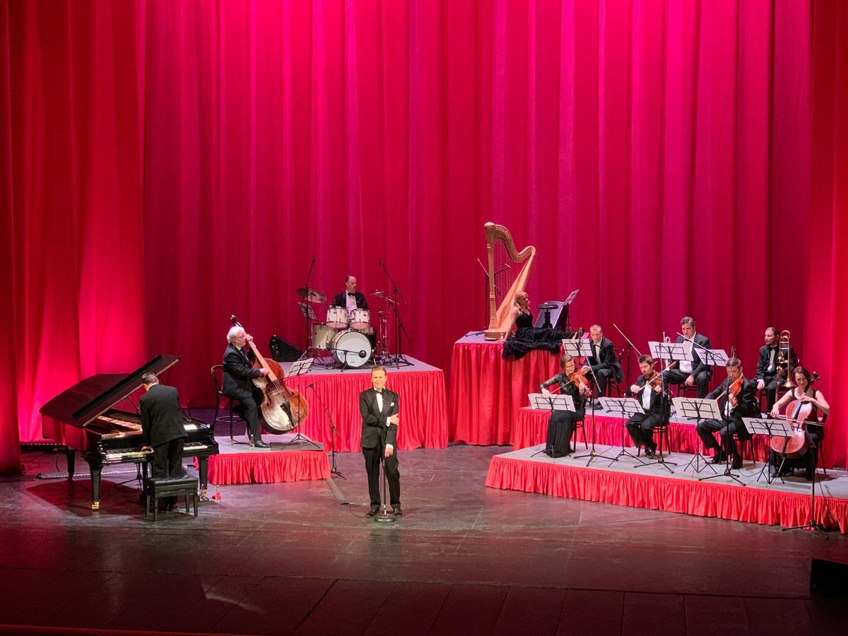 Ragnar Kjartansson performed God at the Mayakovsky Theatre in Moscow last night © The Art Newspaper/Gareth Harris