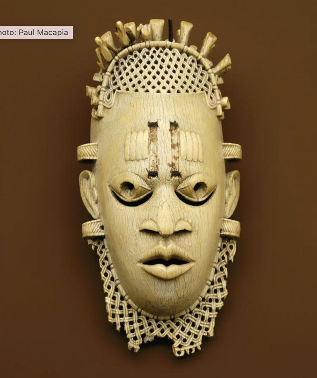 Qatari Traditional Mask Qatari sheikh’s rare ivory mask, stolen from Benin City by the British ...