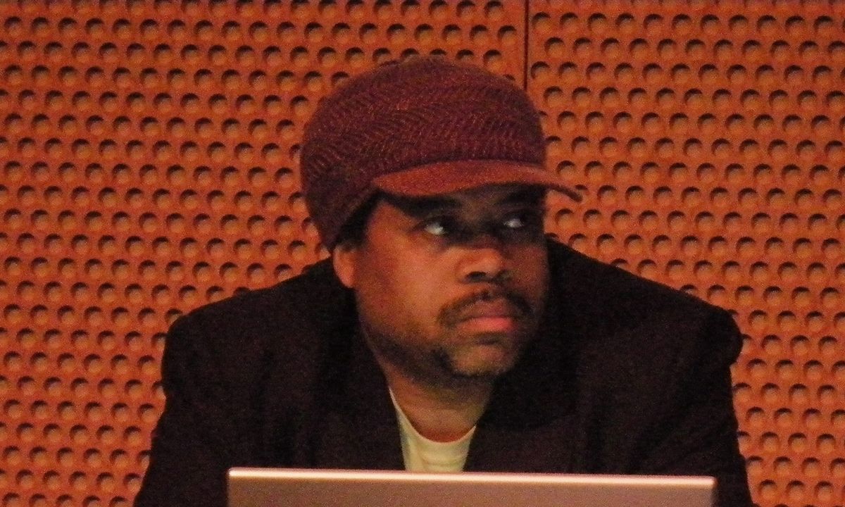 Greg Tate on a panel at the 2008 Pop Conference Photo by Joe Mabel, via Wikimedia