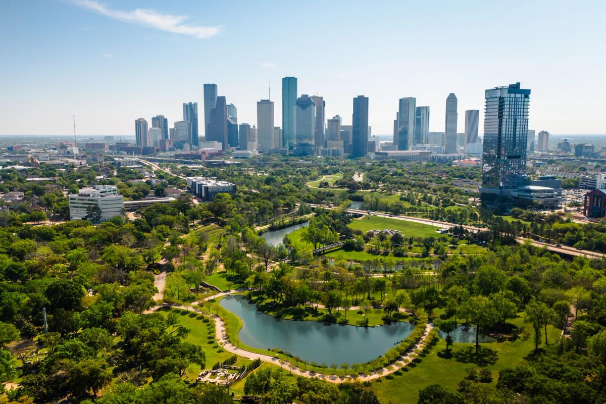 A view of the downtown Houston skyline Image courtesy of Houston First