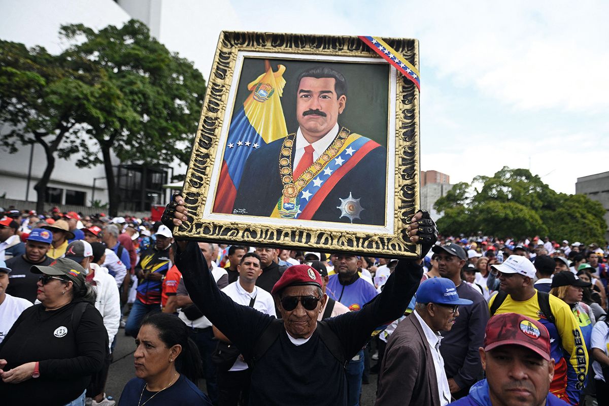 Supporters of Nicolás Maduro last month protesting their leader’s toppling, the latest twist in the country’s long-running political crisis Lucio Tavora/Xinhua/Alamy Live News