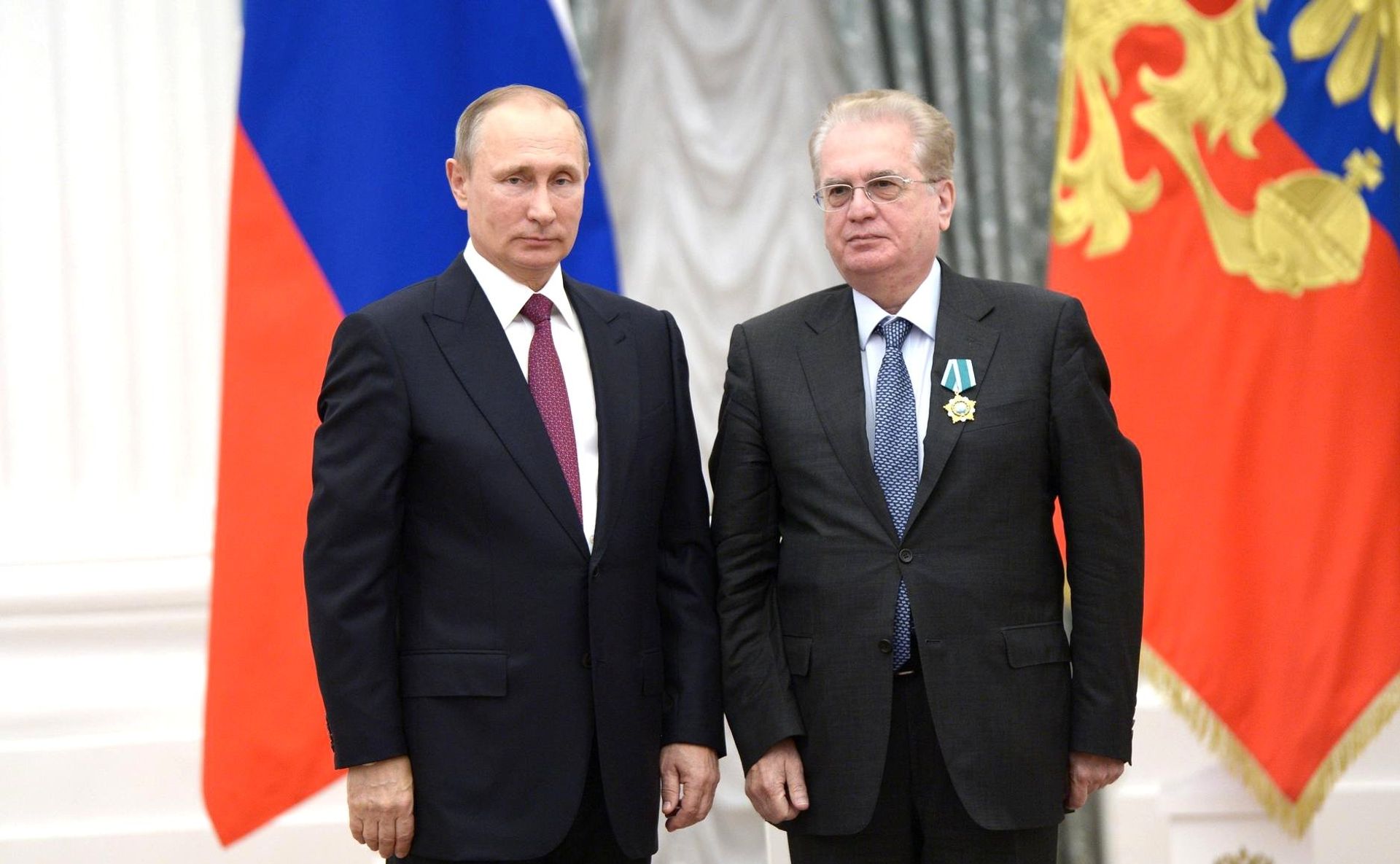 Mikhail Piotrovsky, the director of the State Hermitage Museum, is awarded the Order of Friendship by President Vladimir Putin in 2016 courtesy The Kremlin