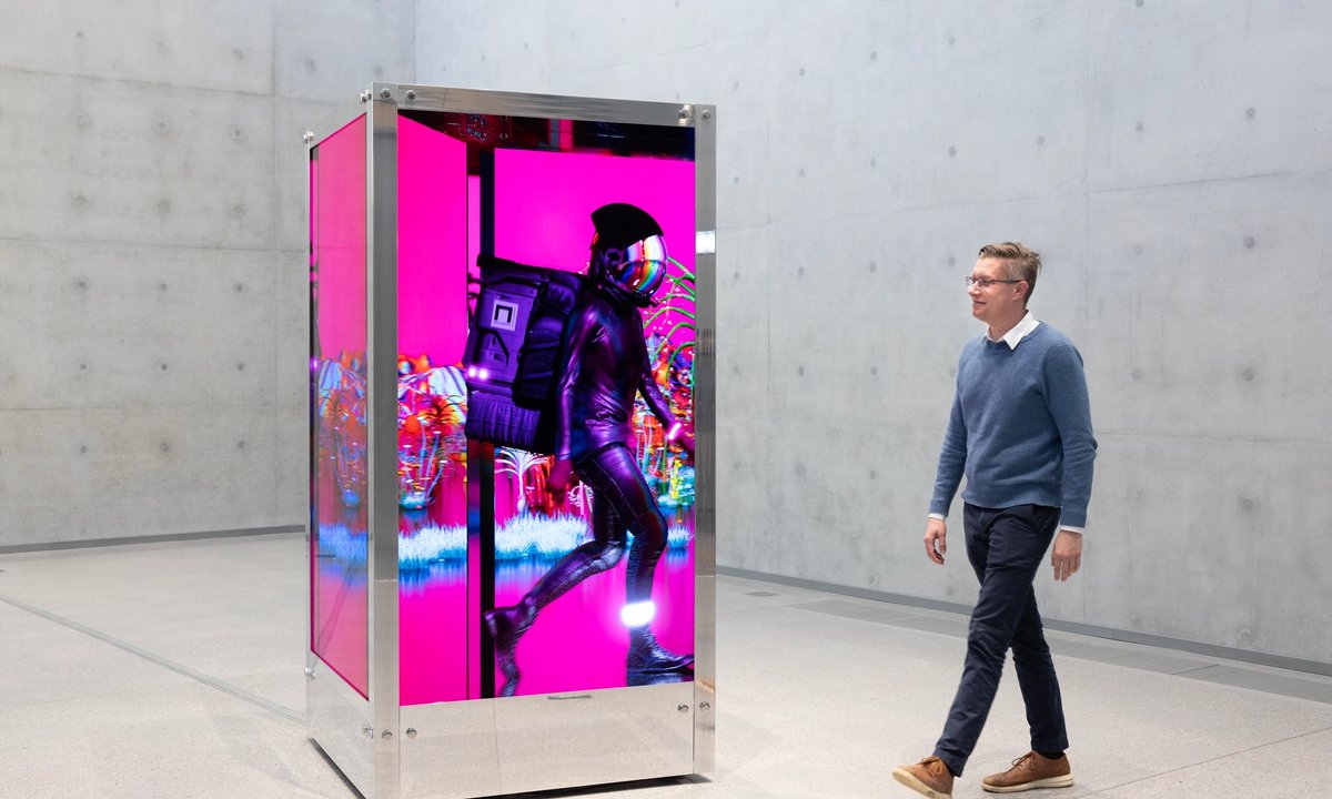m Beeple sculpture goes on show at Crystal Bridges Museum of American Artwork m Beeple sculpture goes on show at Crystal Bridges Museum of American Artwork