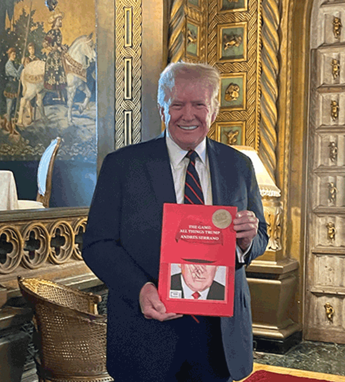 All is golden when you're showered with gifts: Donald Trump and the publication
Photo: Isabelle Brourman