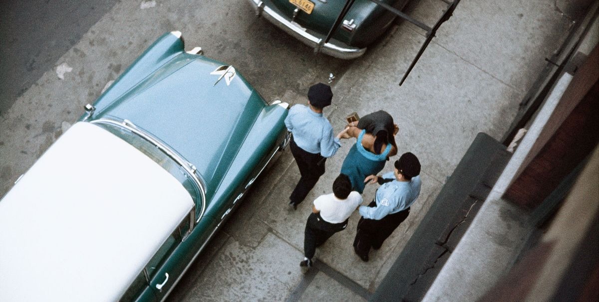 Gordon Parks's Untitled, Chicago, Illinois 1957 (© Courtesy and copyright The Gordon Parks Foundation) Gordon Parks's Untitled, Chicago, Illinois 1957 (© Courtesy and copyright The Gordon Parks Foundation)