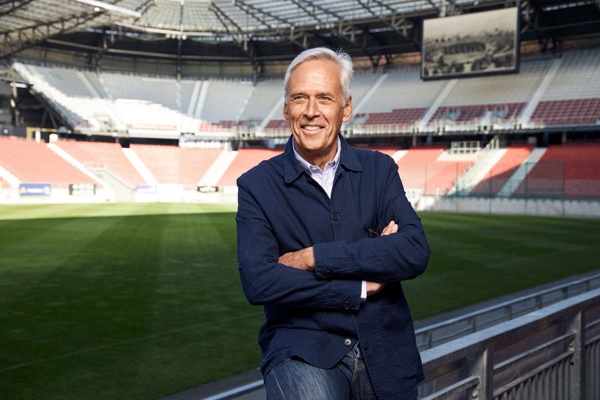 Klaus Littmann in the Wörthersee Stadium, Klagenfurt, Austria © Emmanuel Fradin; courtesy of For Forest