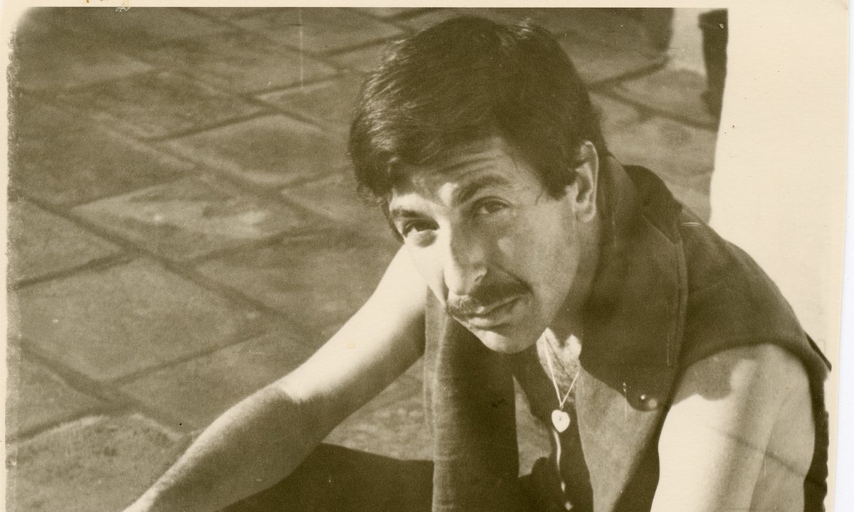 A brand new exhibition sheds mild on the Leonard Cohen few knew A brand new exhibition sheds mild on the Leonard Cohen few knew