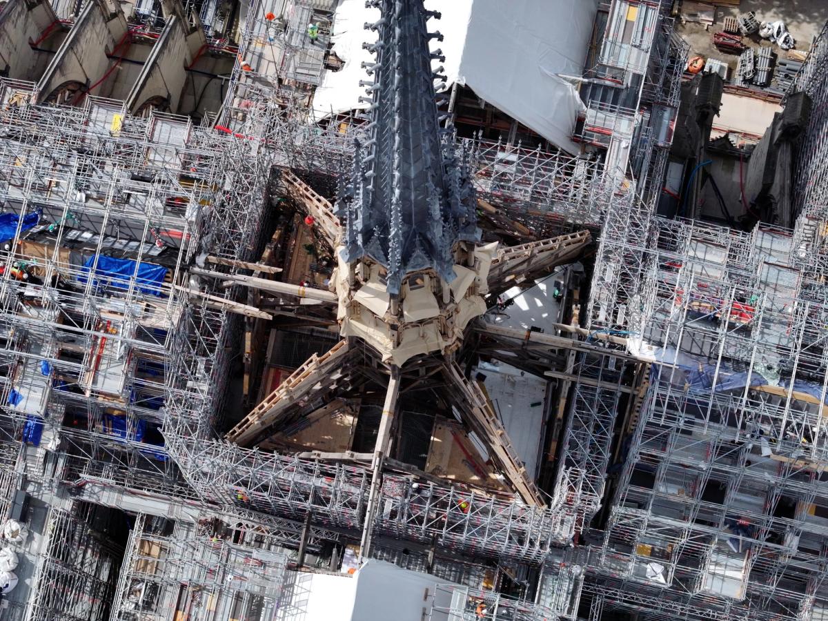 The spire, which was damaged in the fire, was designed in the 19th century by Jean-Baptiste Lassus and Eugène Viollet-le-Duc © Rebatir Notre-Dame de Paris