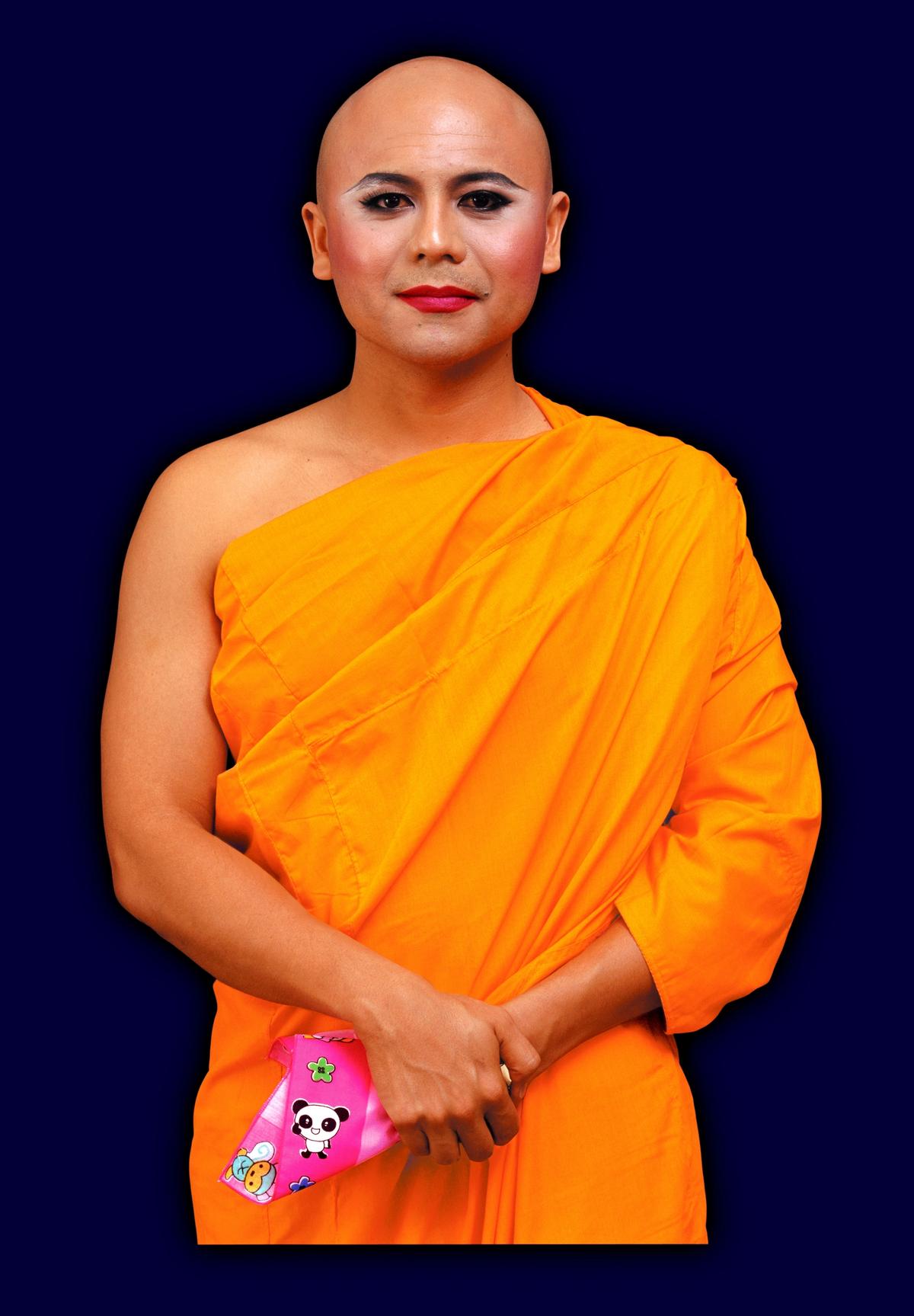 Michael Ishaowanasai, Portrait of Man in Habits #1 (2000). Courtesy of Michael Ishaowanasai and the Sunpride Foundation