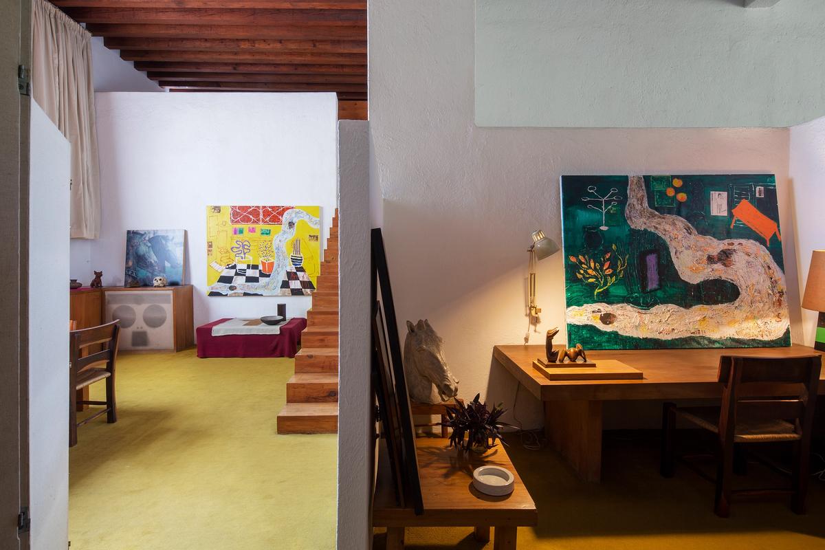 Gideon Appah, A River with a Room (Nsuteen Buom) (2017) and A River with a Room II (Nsuteen Buom II) (2017), in Fraccionar at Casa Luis Barragán, Mexico City Courtesy of Estancia FEMSA - Casa Luis Barragán. Photo: Ramiro Chaves