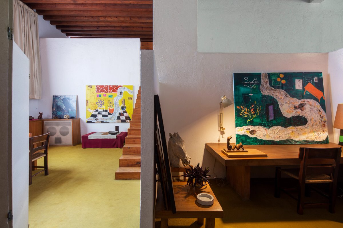 Gideon Appah, A River with a Room (Nsuteen Buom) (2017) and A River with a Room II (Nsuteen Buom II) (2017),  in Fraccionar at Casa Luis Barragán, Mexico City Courtesy of Estancia FEMSA - Casa Luis Barragán. Photo: Ramiro Chaves