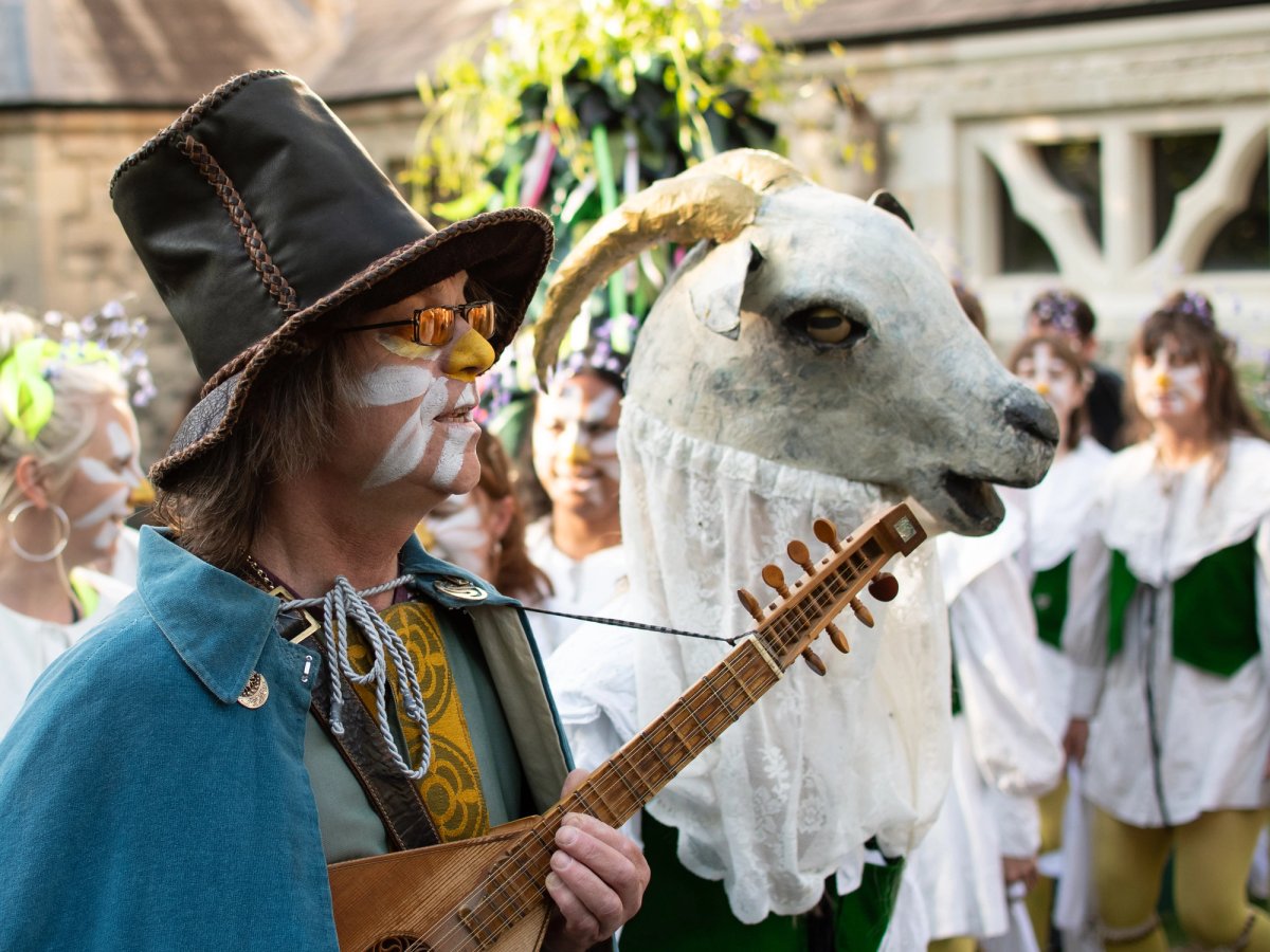 A performer at the Neo Ancients festival in Stroud Photo: Anete Lapsa (@nettles_photos)