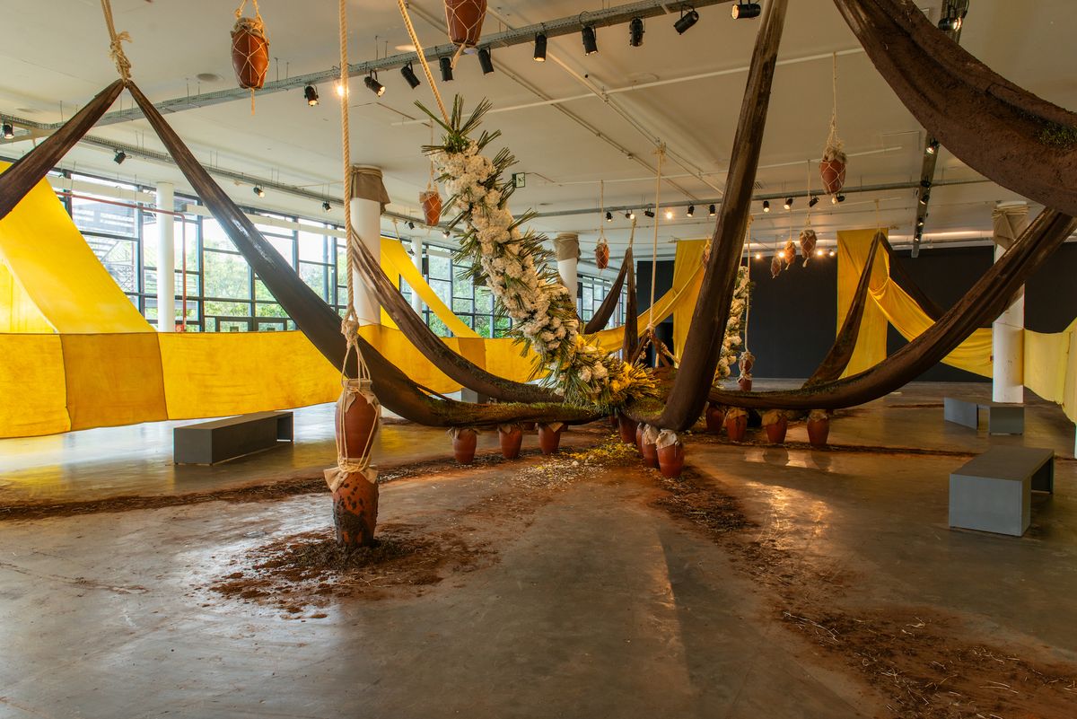 Daniel Lie's Outres (2023), exhibition view of the 35th Bienal de São Paulo, Choreographies of the Impossible © Levi Fanan / Fundação Bienal de São Paulo