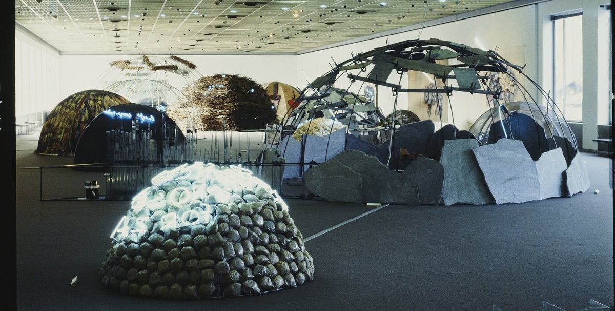 Exhibition view of Mario Merz's show at the Kunsthaus Zürich in 1985 Exhibition view of Mario Merz's show at the Kunsthaus Zürich in 1985. Courtesy Getty Research Institute, Los Angeles (2011.M.30). Photo: Balthasar Burkhardt