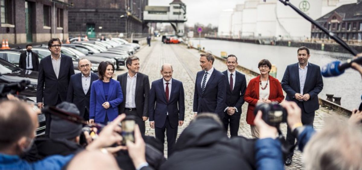 The coalition agreement presented by leaders of the Social Democrats, Greens and Liberal Democrats in Berlin yesterday © gruene.de