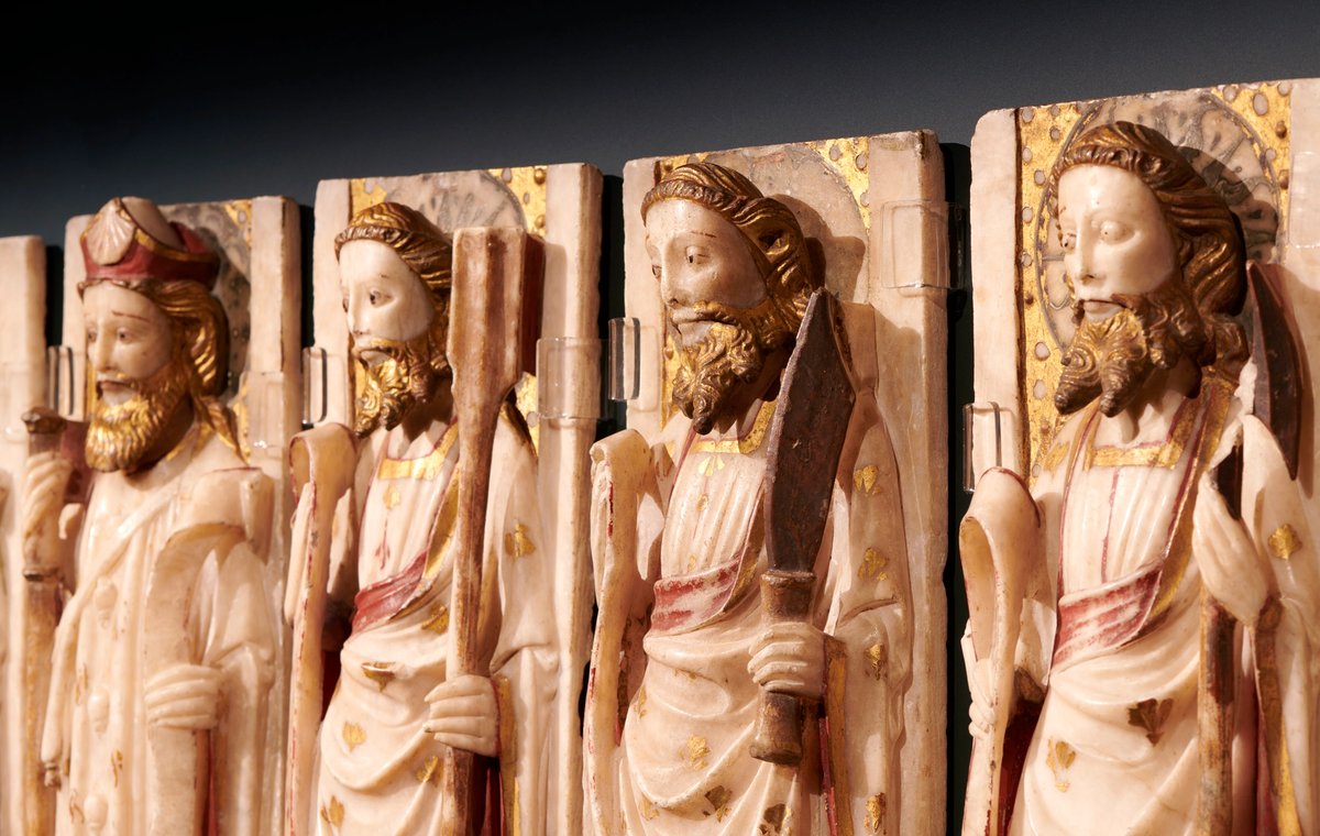 View of the exhibition Medieval Treasures from the Victoria and Albert Museum: When the English spoke French © The Al Thani Collection 2023. All rights reserved. Photograph by Marc Domage