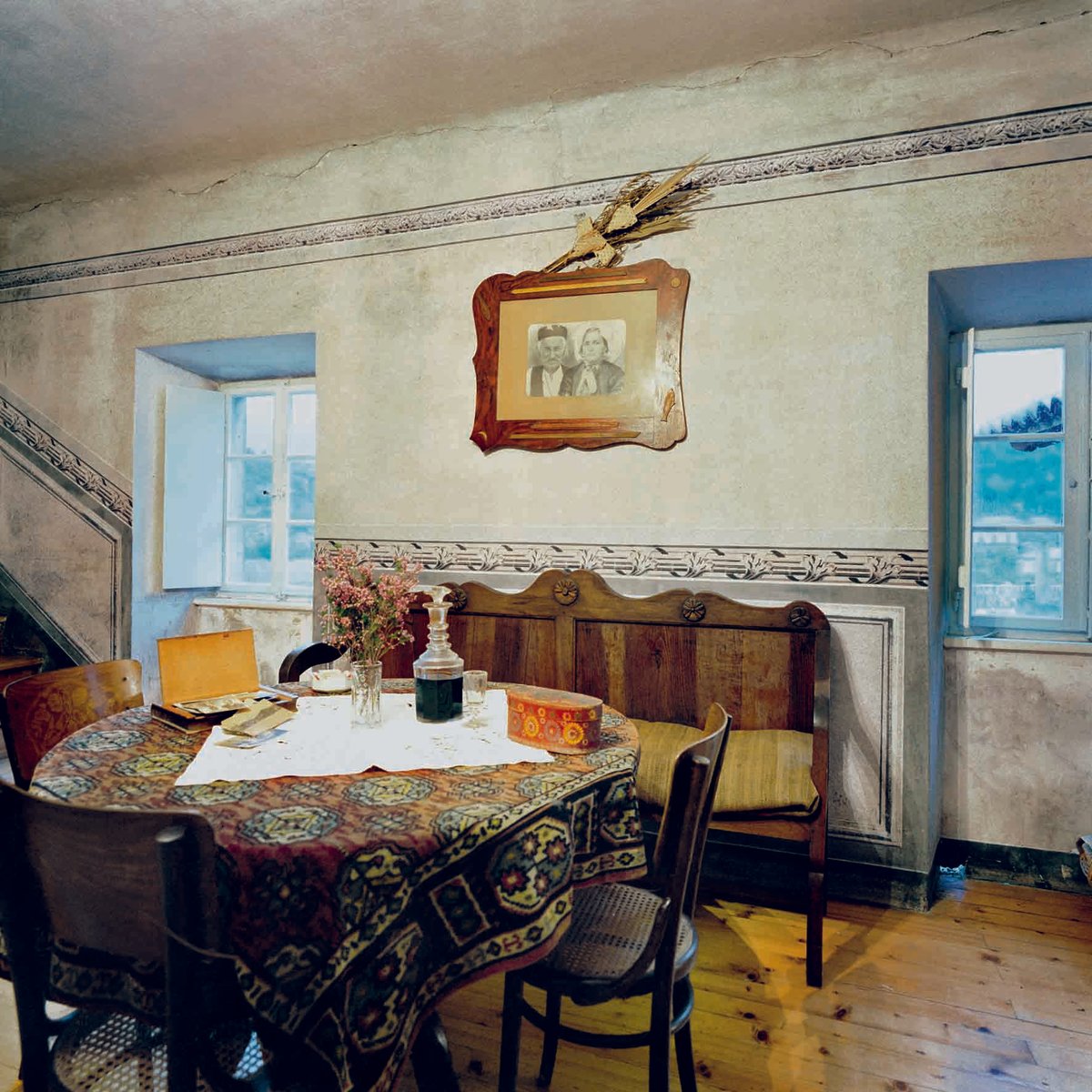 Before: The Radic house in a village south of Dubrovnik, November 1990 © Damir Fabijanic