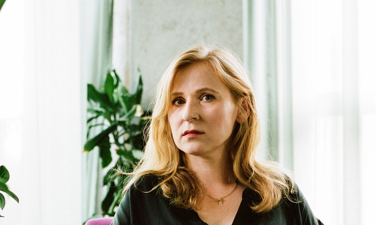 Podcast | A brush with… Alicja Kwade Podcast | A brush with… Alicja Kwade