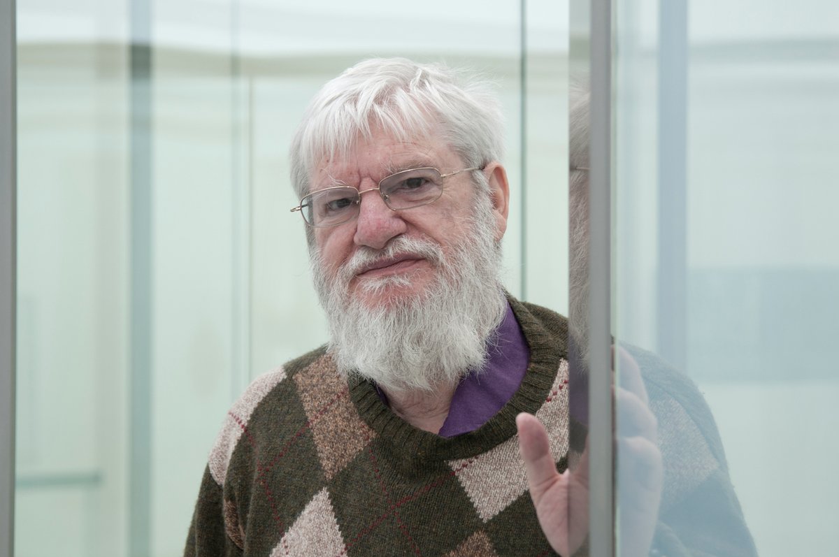 Dan Graham Photo by Ken Adlard, 2012. © Dan Graham, Courtesy Lisson Gallery