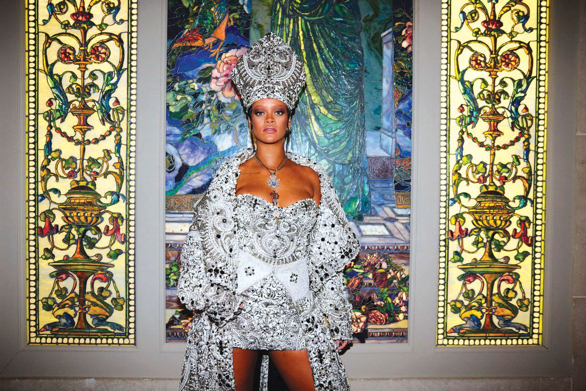 Rihanna attends the Heavenly Bodies: Fashion and the Catholic Imagination Costume Institute Gala at The Metropolitan Museum of Art © Photo by Taylor Jewell/Getty Images for Vogue