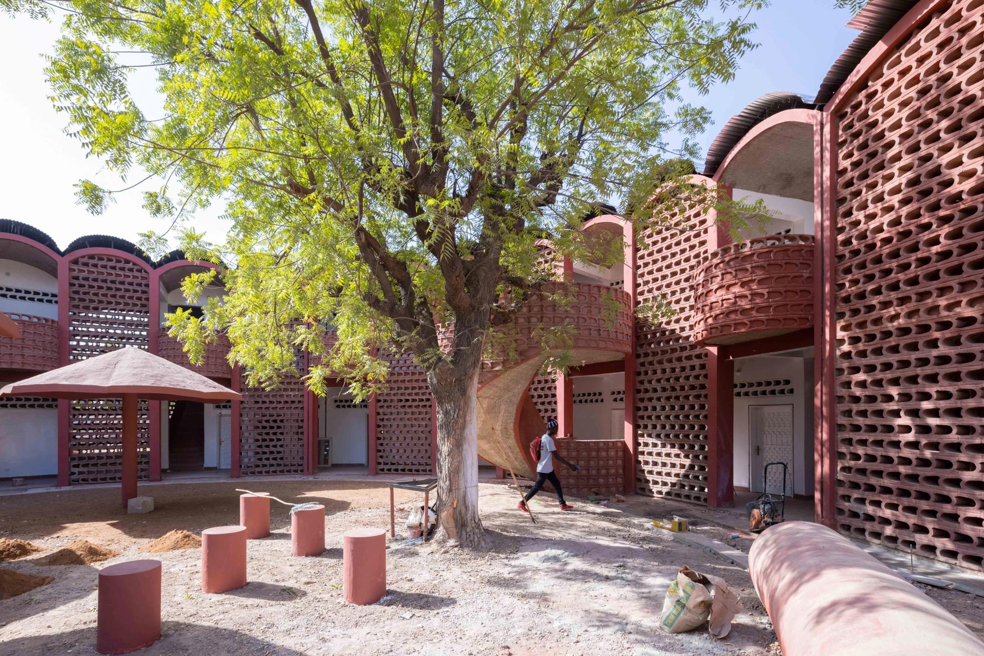 The maternity and paediatric hospital in Tambacounda, Senegal, designed by Manuel Herz Photo: Iwan Baan. Courtesy of the Josef and Anni Albers Foundation and Le Korsa