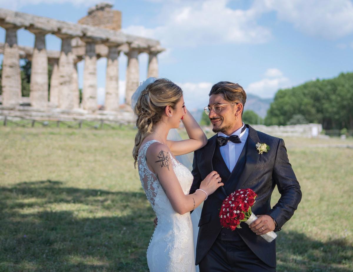 A love for all time: a couple pose in front of the Temple of Athena at Paestum on their wedding day
Shutterstock/Roberto Giachino