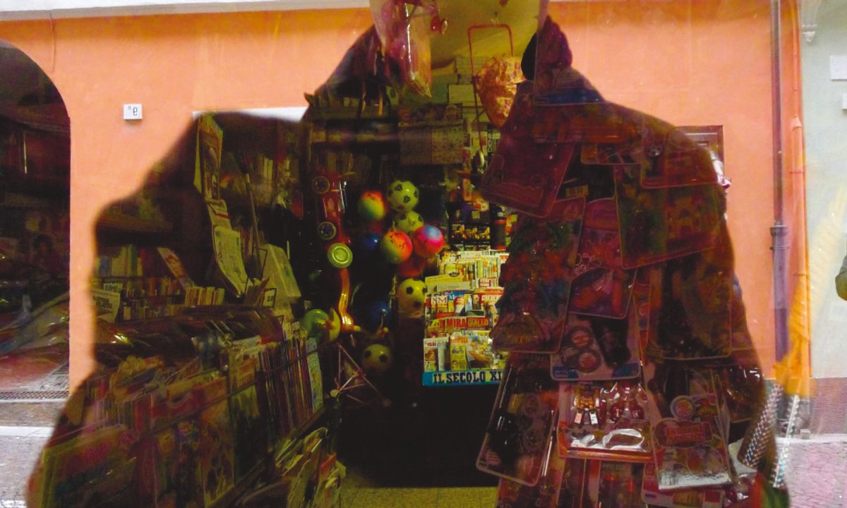 the artist quietly difficult the boundaries between artwork, décor and design the artist quietly difficult the boundaries between artwork, décor and design