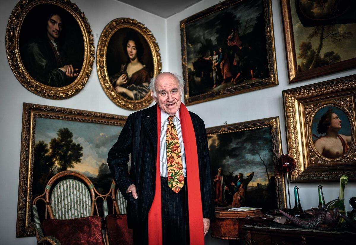 Pierre Rosenberg in his Paris home © Stephane de Sakutin/AFP via Getty Images