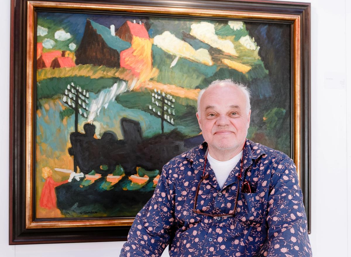 Geert Jan Jansen, one of the greatest art forgers of the past century, poses on 5 June 2016 in List (Schleswig-Holstein) in front of his work “In the style of Wassily Kandinsky, Farewell” Photo by: Markus Scholz/picture-alliance/dpa/AP Images