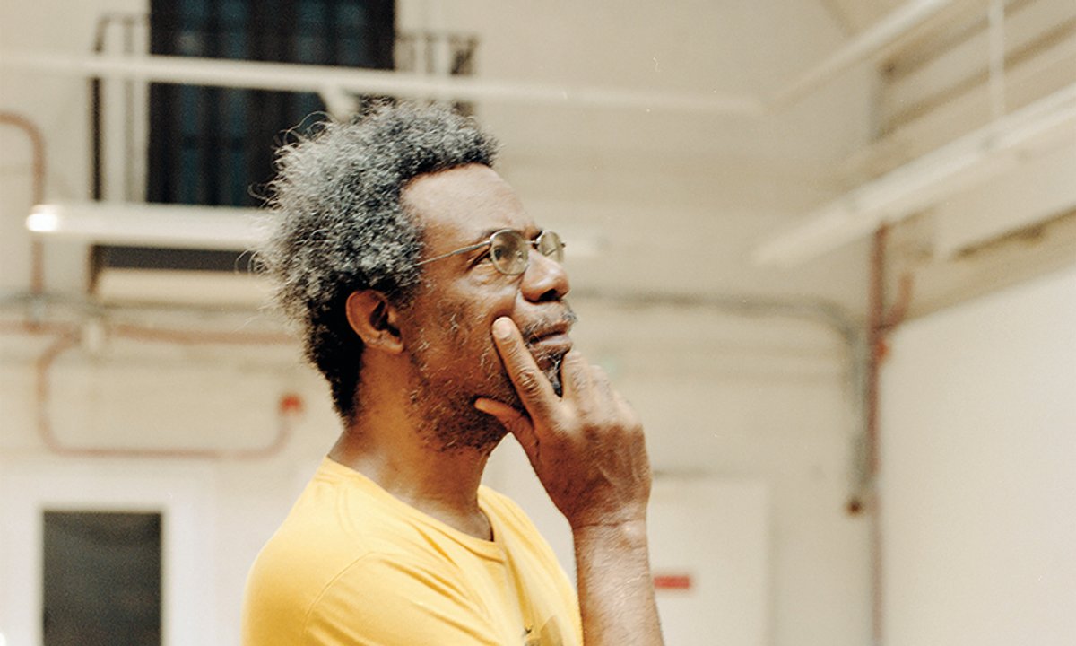 Pope.L on being impressed by the romantics and the ability of the absurd Pope.L on being impressed by the romantics and the ability of the absurd