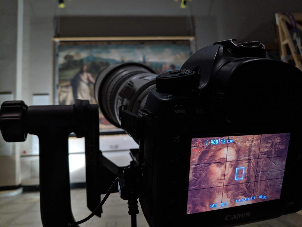 Recording the colour of the Raphael Cartoons at the V&A using panoramic composite photography © Gabriel Scarpa for Factum Foundation