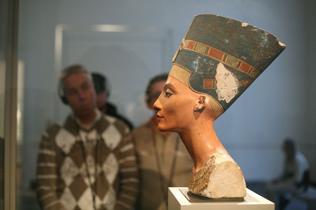 The Nefertiti painted limestone bust (1345BC) Vladimir Pomortzeff/Alamy Stock Photo