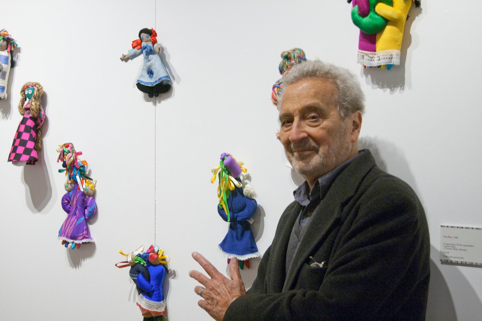Vicente Rojo at an exhibition of his work at the Museo del Estanquillo in 2014 Photo: Abril Cabrera A./SECRETARIA DE CULTURA