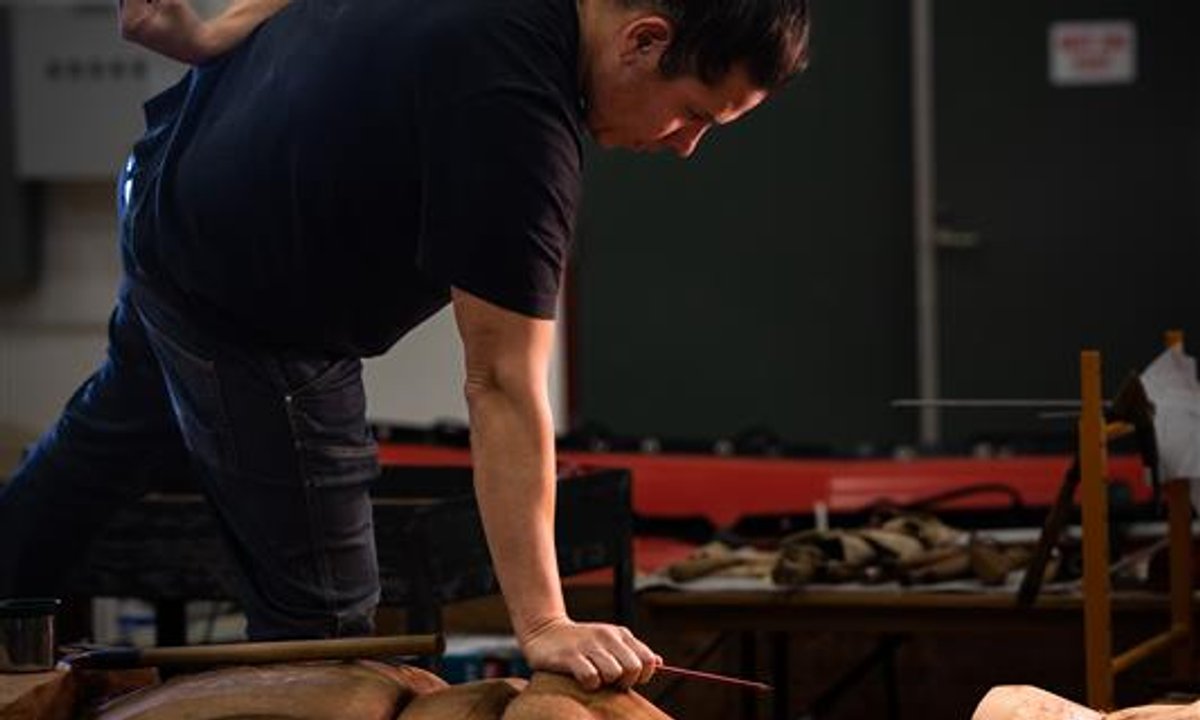 Indigenous Alaskan artist Nicholas Galanin receives 0,000 prize from Crystal Bridges Museum Indigenous Alaskan artist Nicholas Galanin receives 0,000 prize from Crystal Bridges Museum