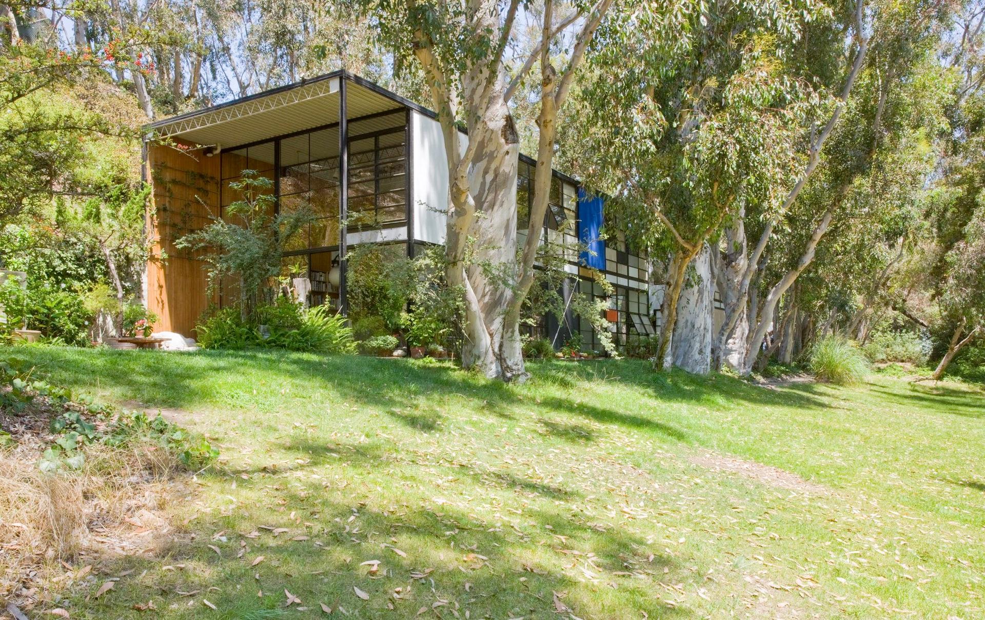 The 1949 Eames House in the Pacific Palisades section of Los Angeles Leslie Schwartz/© Eames Office