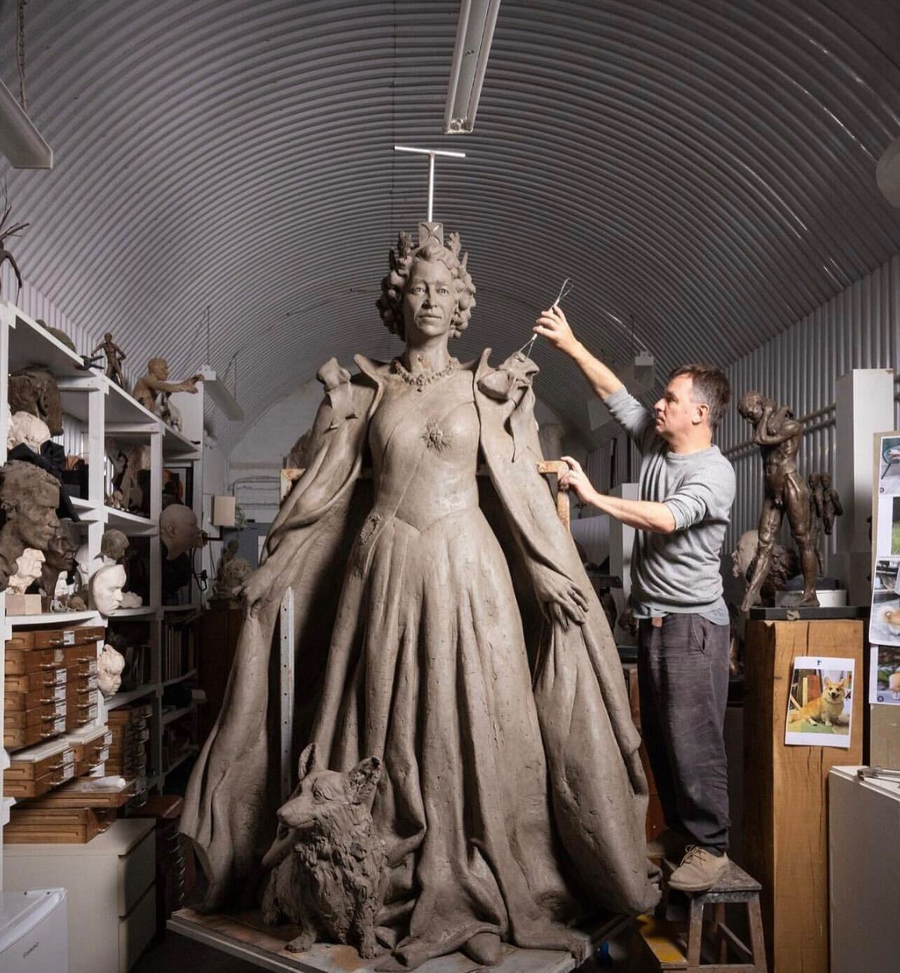 Statue of Queen Elizabeth II and her corgis to be unveiled in UK