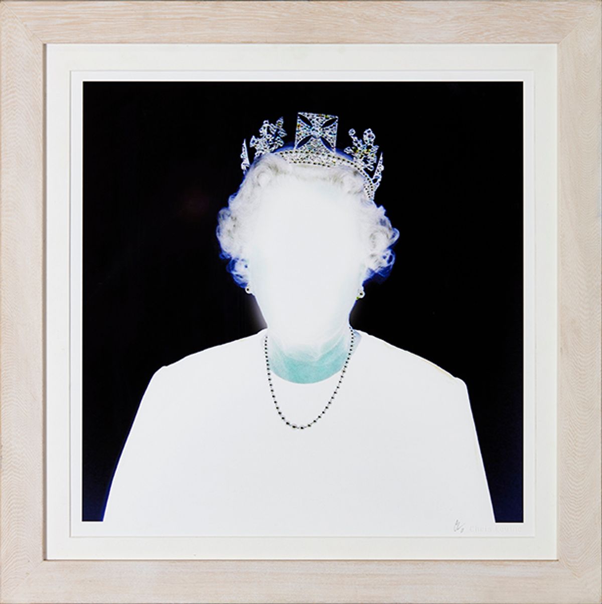 Chris Levine's Equanimous (2007) Courtesy of Lyon and Turnbull