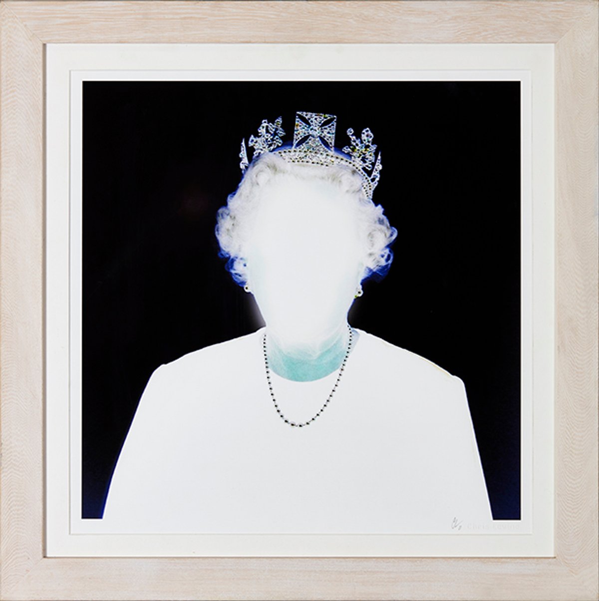 Chris Levine's Equanimous (2007) Courtesy of Lyon and Turnbull