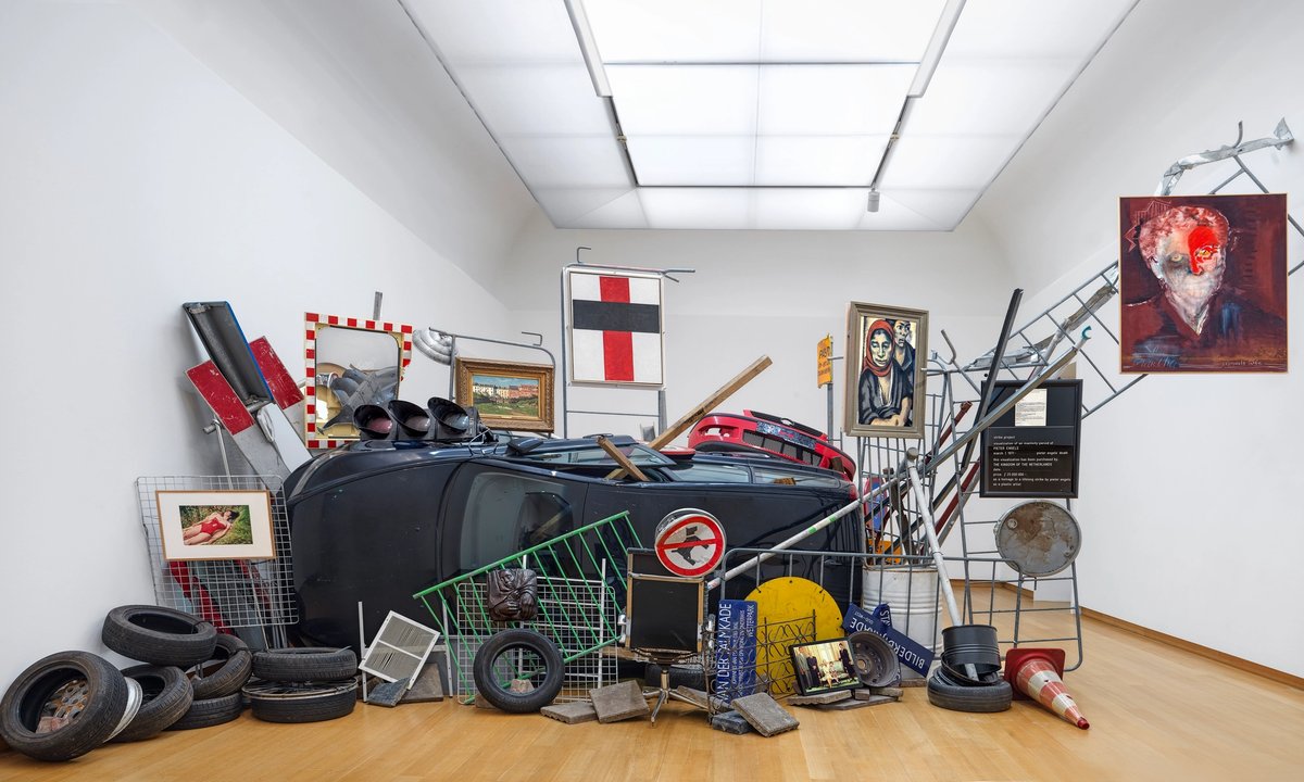 Artist demands Stedelijk Museum remove his work amid row over ‘refused’ loan request Artist demands Stedelijk Museum remove his work amid row over ‘refused’ loan request